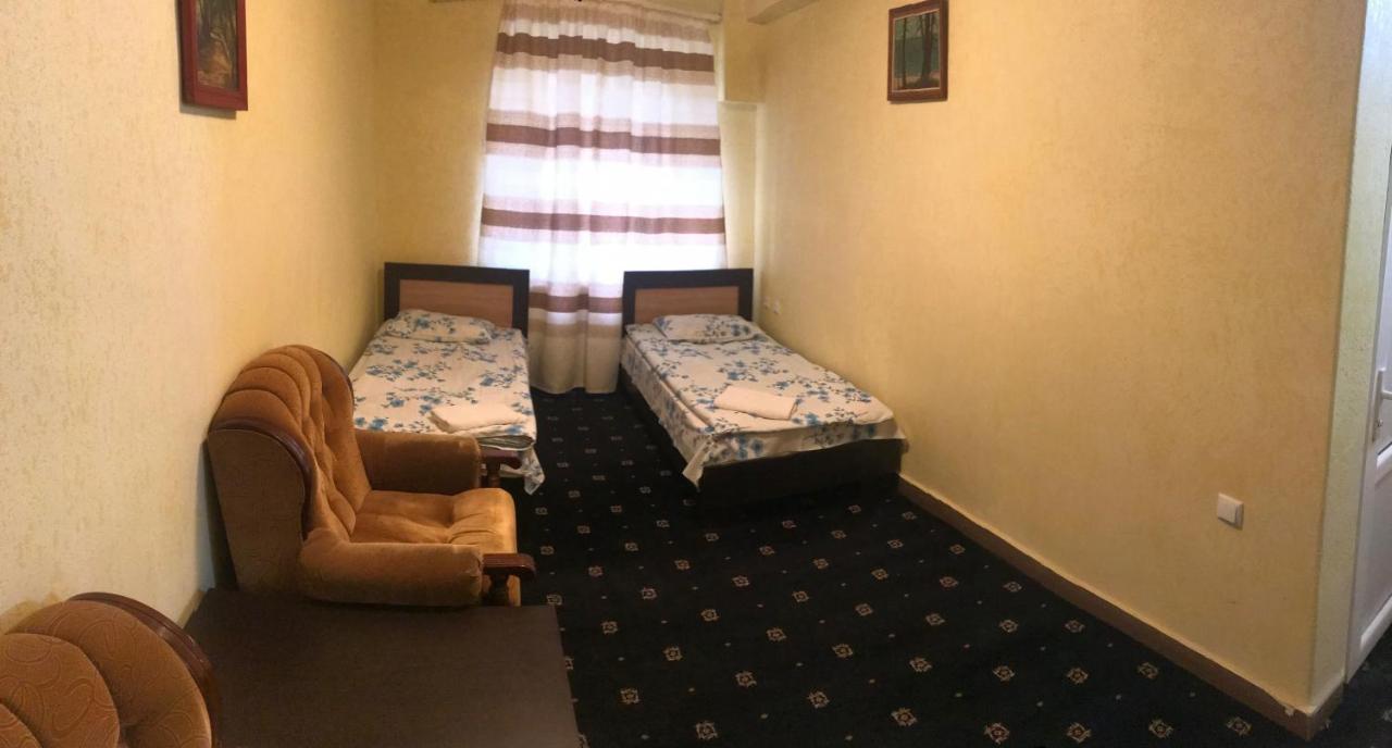 Best Hostel Republic Square Yerevan Exterior foto