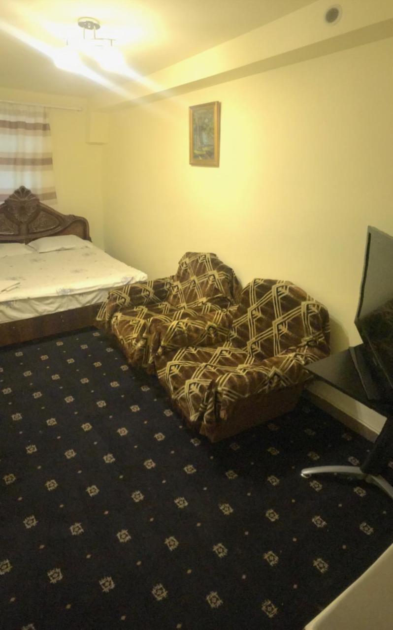Best Hostel Republic Square Yerevan Exterior foto